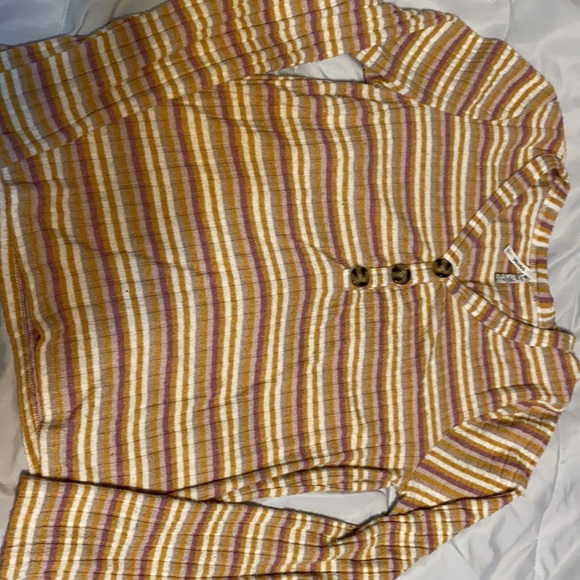 striped long sleeve - Picture 3 of 4